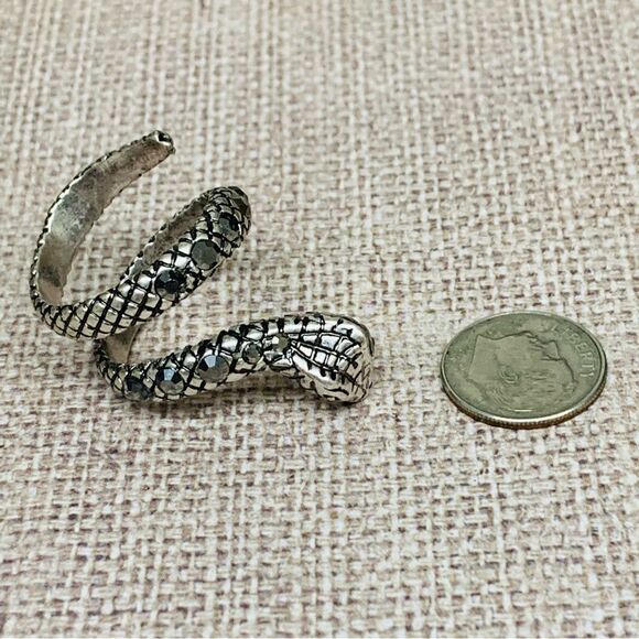 Jewelry - Silver Gray Crystal Snake Wrap Ring